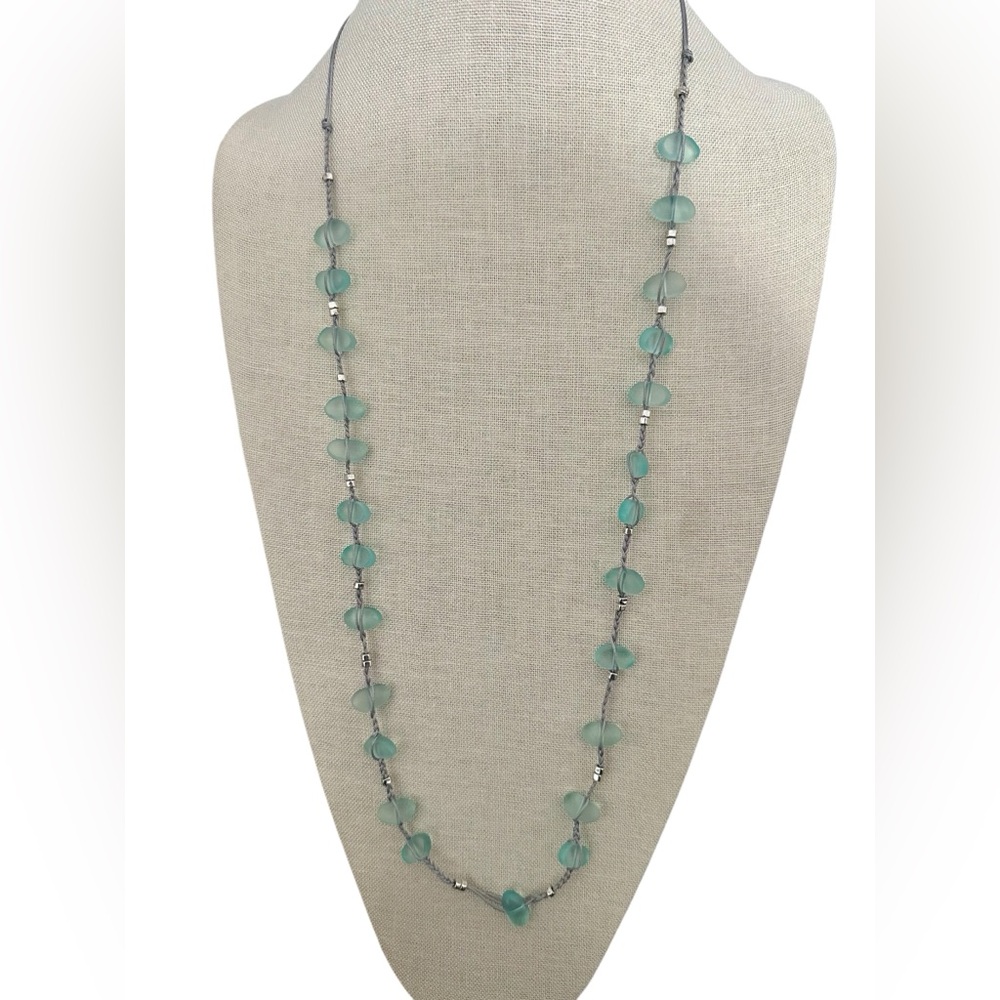 J Jill translucent light green beaded adjustable necklace - Picture 7 of 13